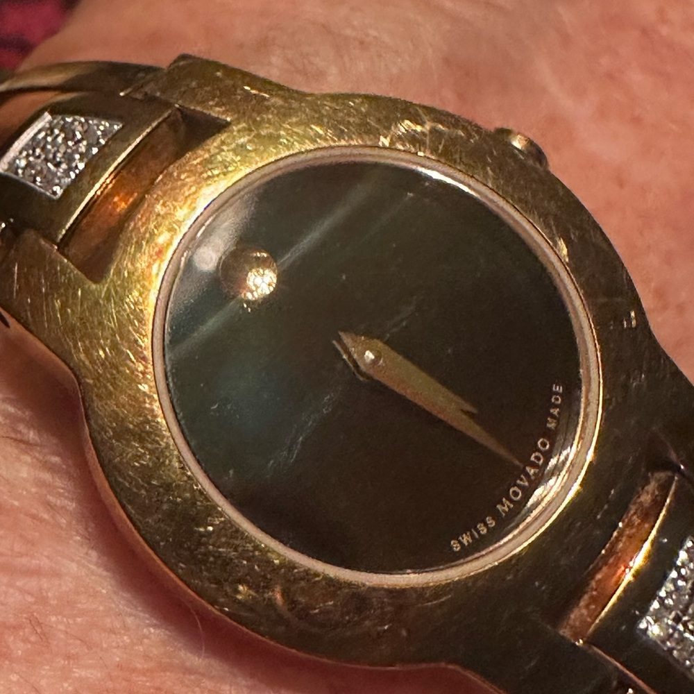 Movado Amorosa Women’s Gold Tone Watch - Picture 2 of 10